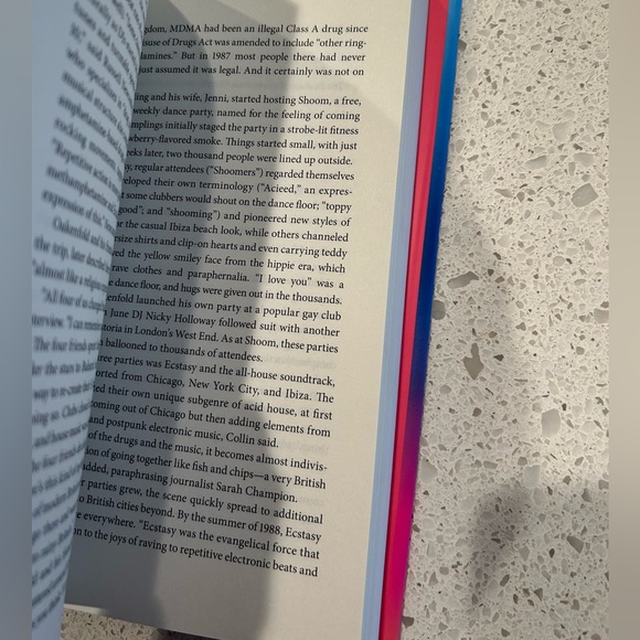 I Feel Love Book (MDMA & the quest for connection in a fractured world) - Picture 6 of 6